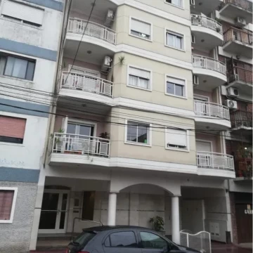 EXCELENTE DEPARTAMENTO EN RAMOS MEJIA