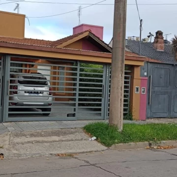 EXCELENTE DUPLEX  DE CATEGORÍA