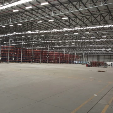 Nave Industrial en Alquiler de 12.353 m2 cubiertos - Escobar Garin