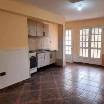 venta departamento centro Las Heras sin expensas 1 dormitorio planta baja cercanias a colectivos