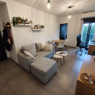 Venta - Departamento - 2 Ambientes - Balcon - San Martin Centro - Apto Credito - Permuta