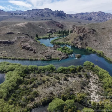 Chacra en venta de 1.61 Has sobre Río Limay  Patagonia Argentina