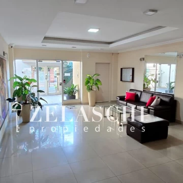 Venta: Departamento 2 ambientes: Belgrano - Caseros