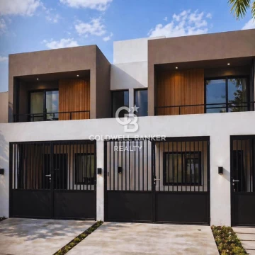 Casa en venta en Los Mandarinos al 100 - B° Tres Cerritos, Salta Capital 