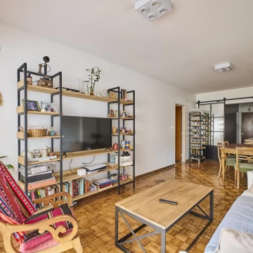 Venta Departamento 5 ambientes  patio, parrilla y espacio guardacoche en Palermo
