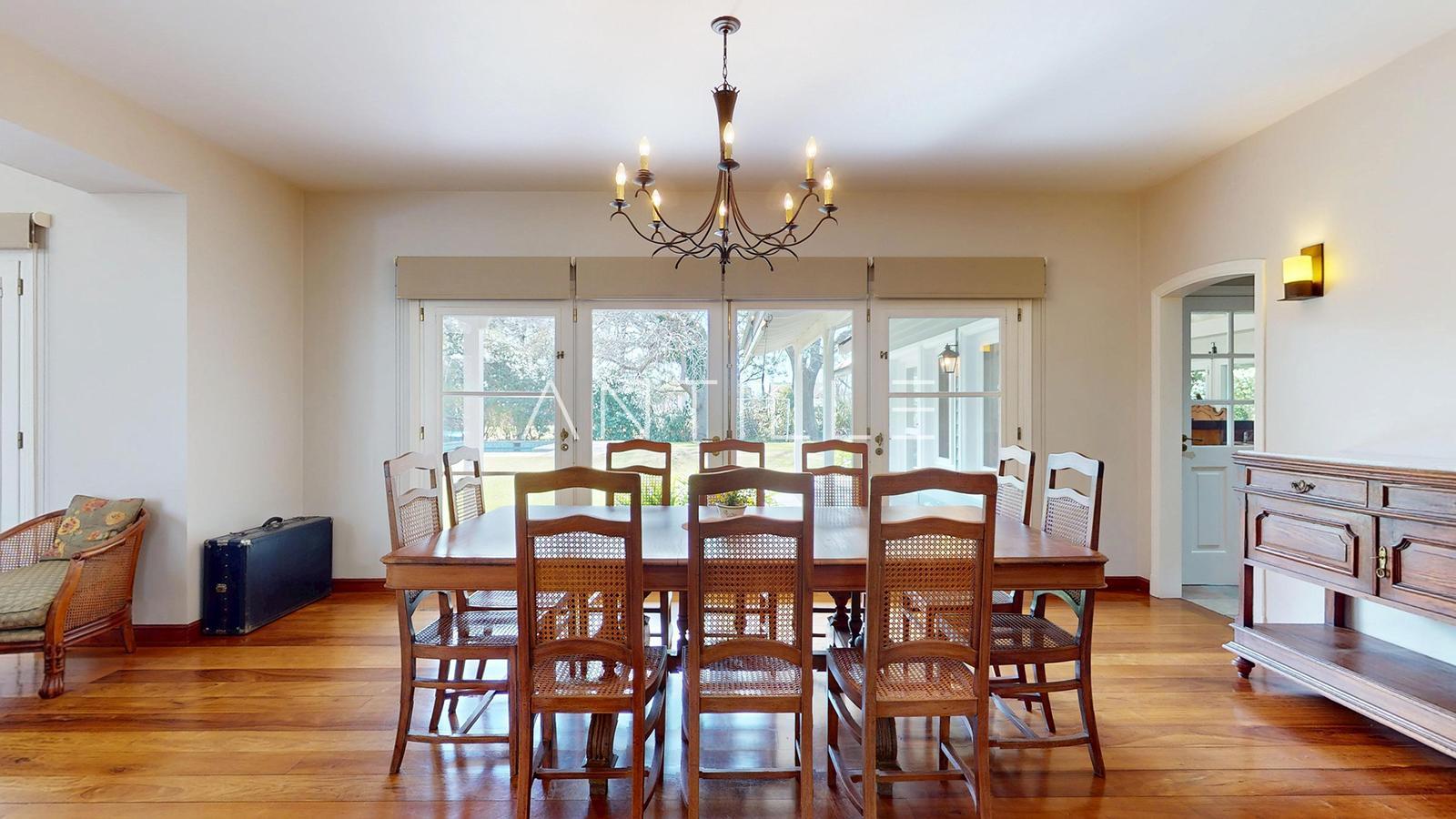 COMEDOR 1 CASA EN ABRIL CLUB DE CAMPO, HUDSON