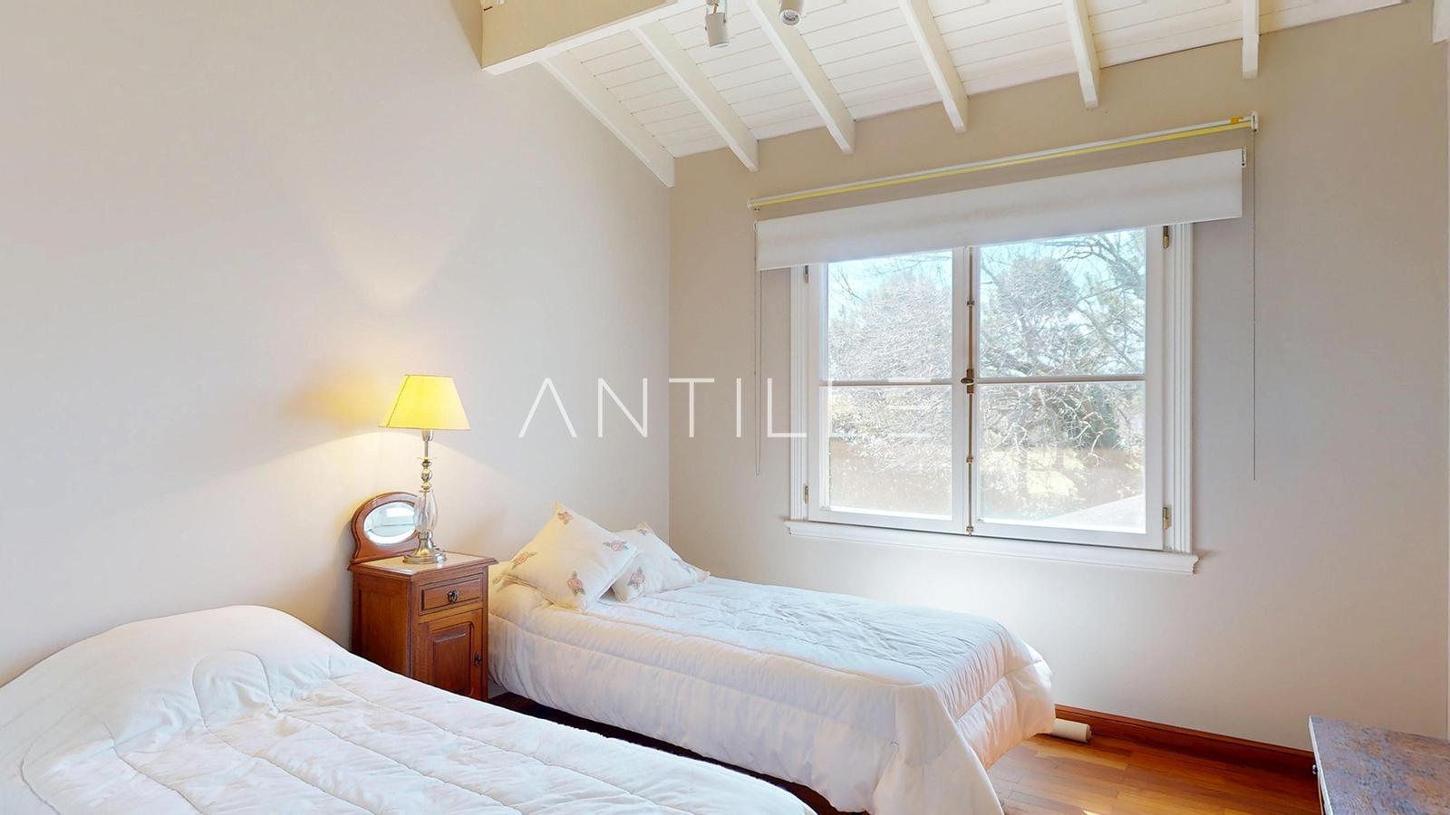 DORMITORIO 4 CASA ENA BRIL CLUB DE CAMPO, HUDSON