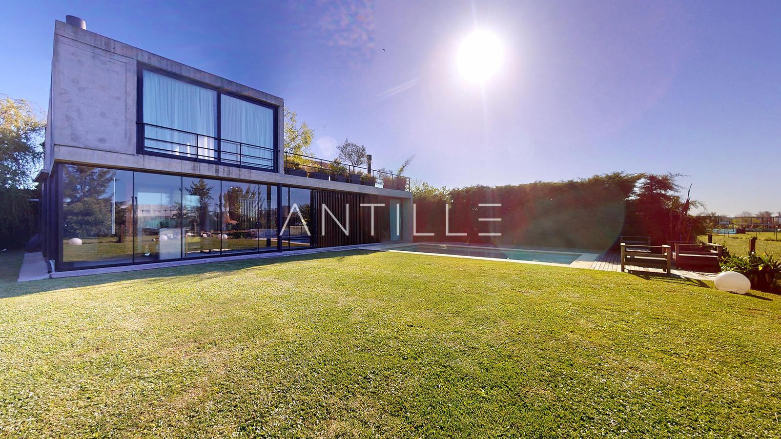 PILETA 3 CASA EN GREENVILLE POLO 