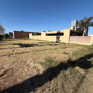 Terreno en venta en Barrio Tierra de Sueños 3, Roldán 