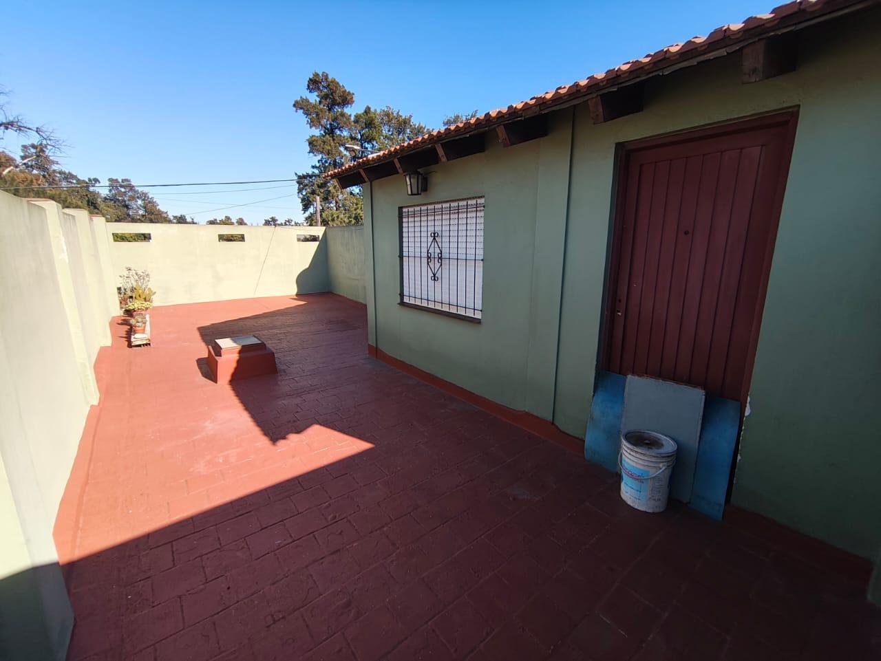 Venta - PH - 3 Amb - Patio - Terraza - Apto Credito - Lomas del Mirador - Permuta - Principal