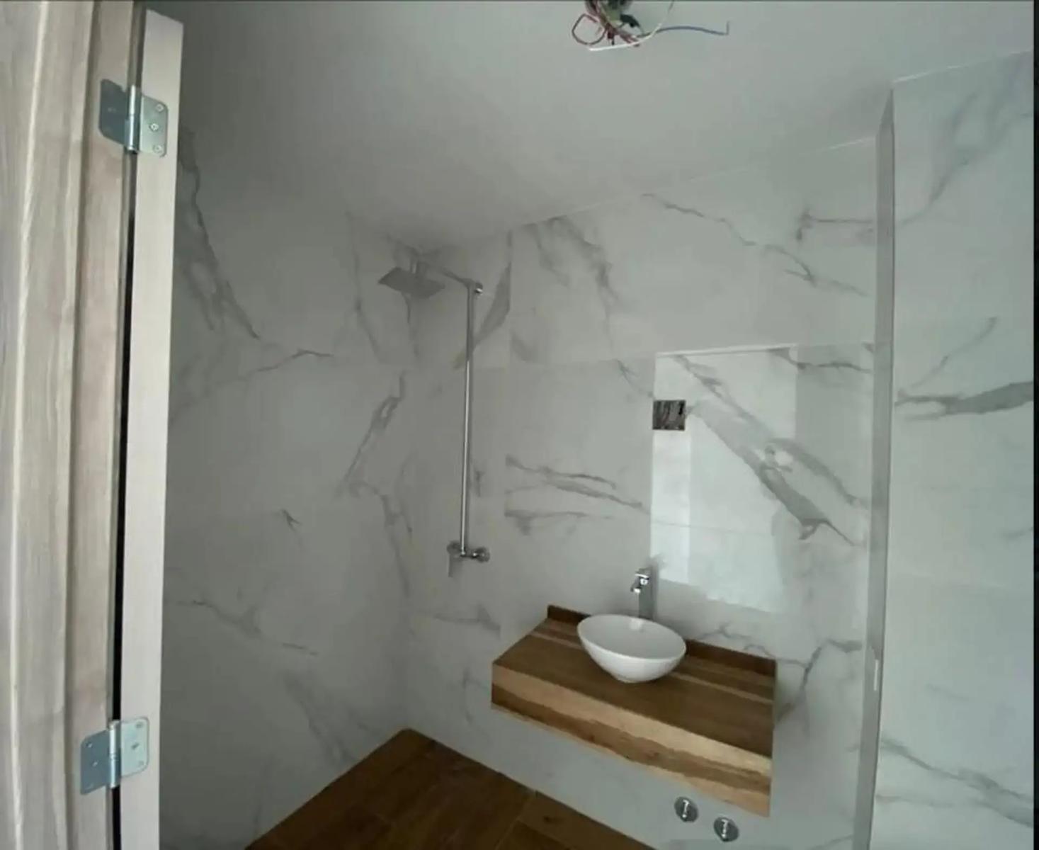 Baño principal suite