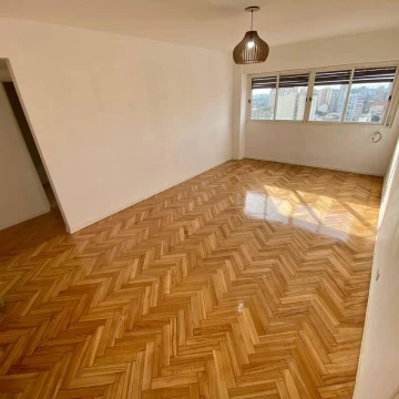 VENTA DEPTO. 3 AMBIENTES MÁS DEPENDENCIA QUILMES CENTRO