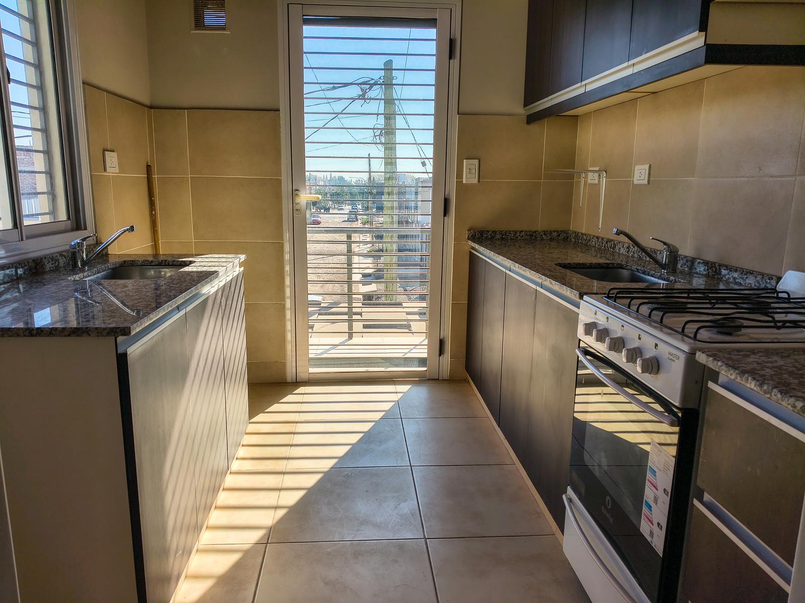 DEPARTAMENTO EN VENTA EN GUAYMALLEN CON TOUR VIRTUAL - 2