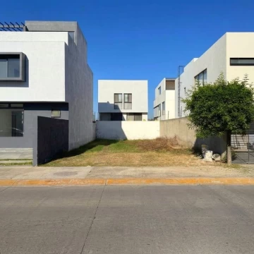 TERRENO RESIDENCIAL EN VENTA