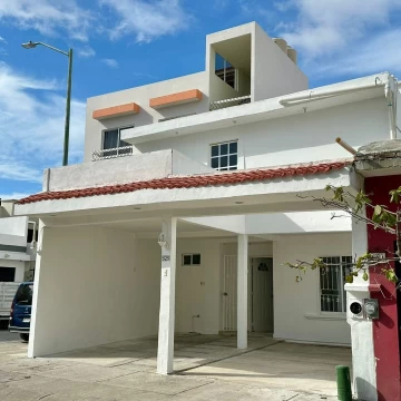 Casa en Venta en Fraccionamiento Los Mangos 3