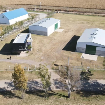 Venta Nave industrial en pilar sobre Autopista Córdoba - Rosario
