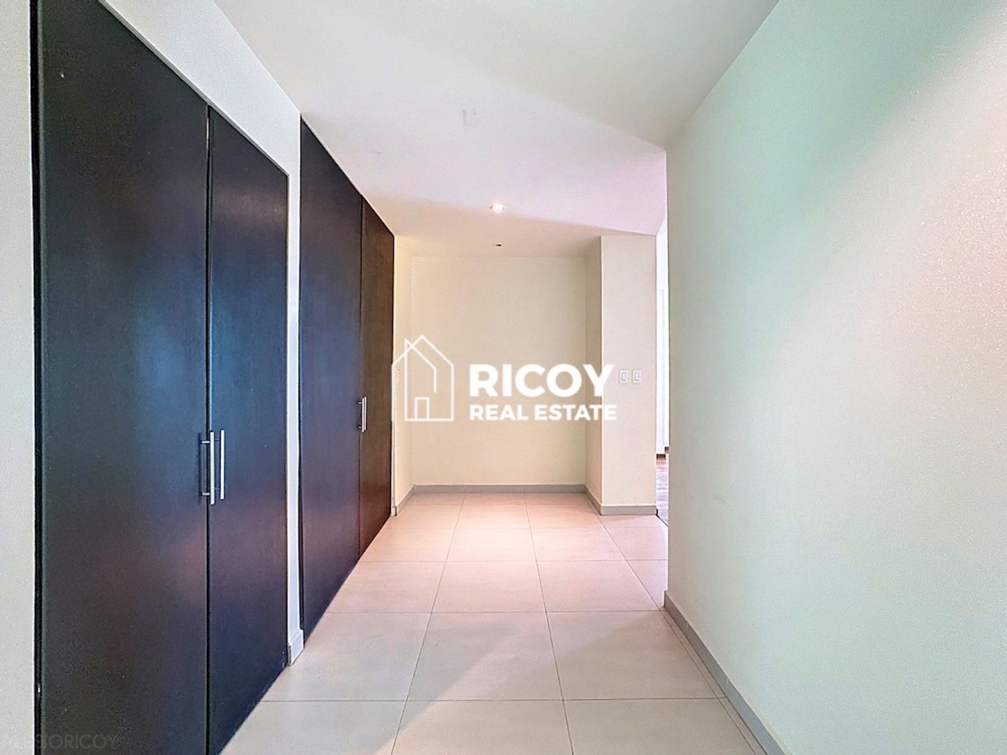 Jurica Regency 11.jpg