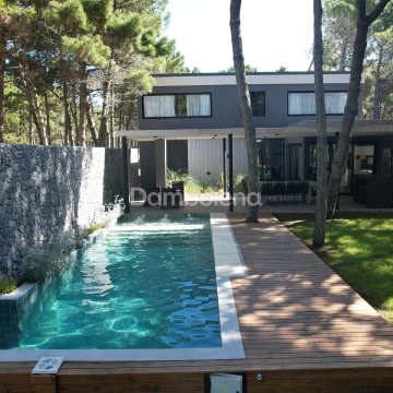 Casa Venta en Brisas  - Villa Robles 400