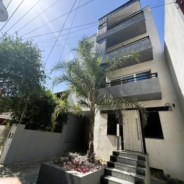 VENTA Departamento 3 ambientes en TIGRE CENTRO  / SAN FERNANDO Cochera