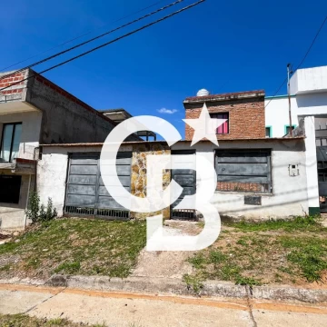 VENTA CASA B° ALTO COMEDERO - LA ARBOLADA