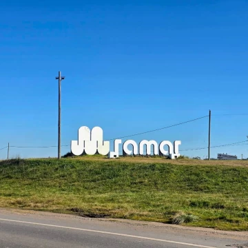 Venta Ph al frente totalmente independiente  con garaje centro Miramar