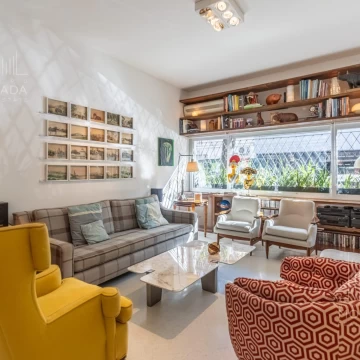 VENTA! Ph de 3 amb con patio reciclado.
