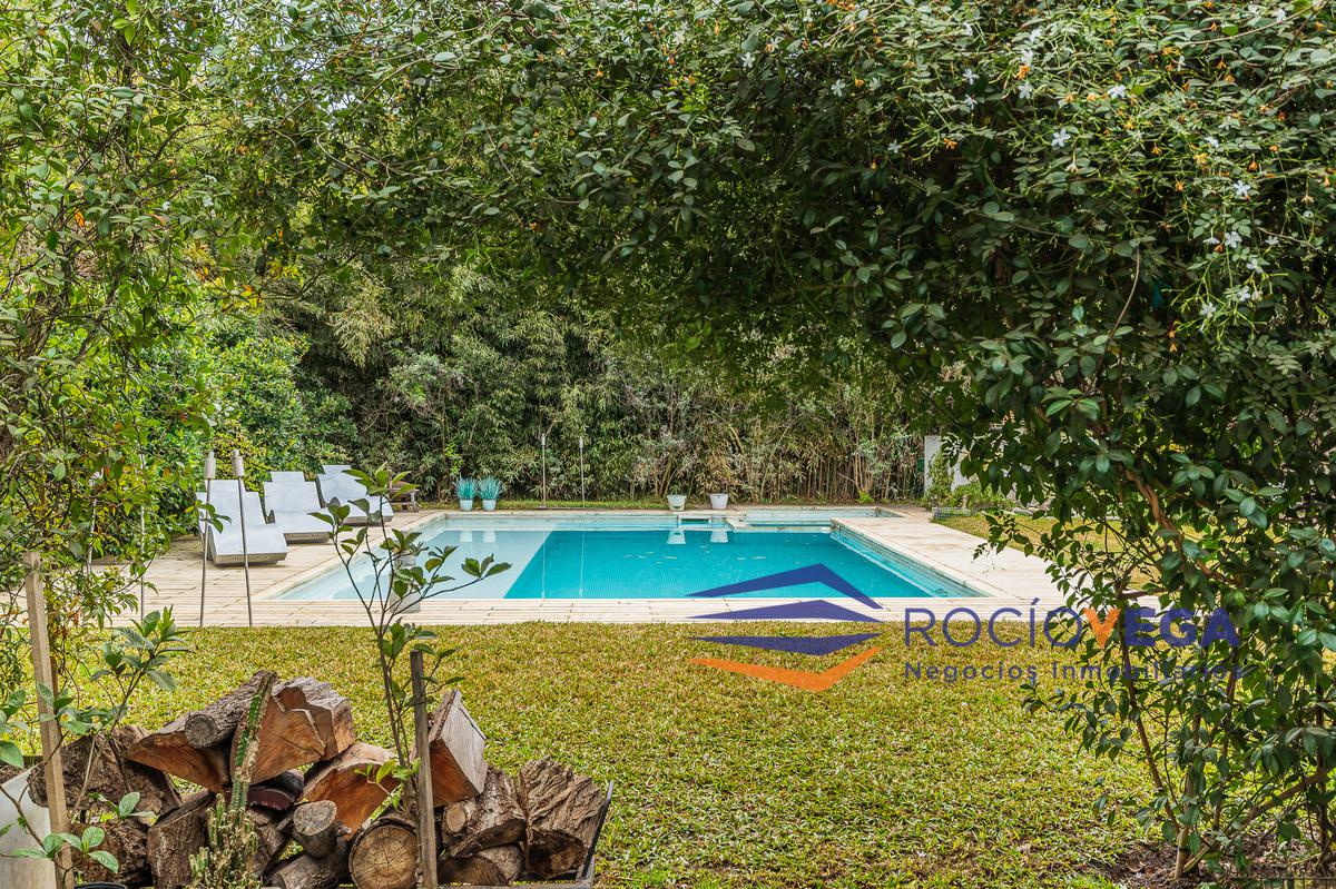 PILETA CON JACUZZI