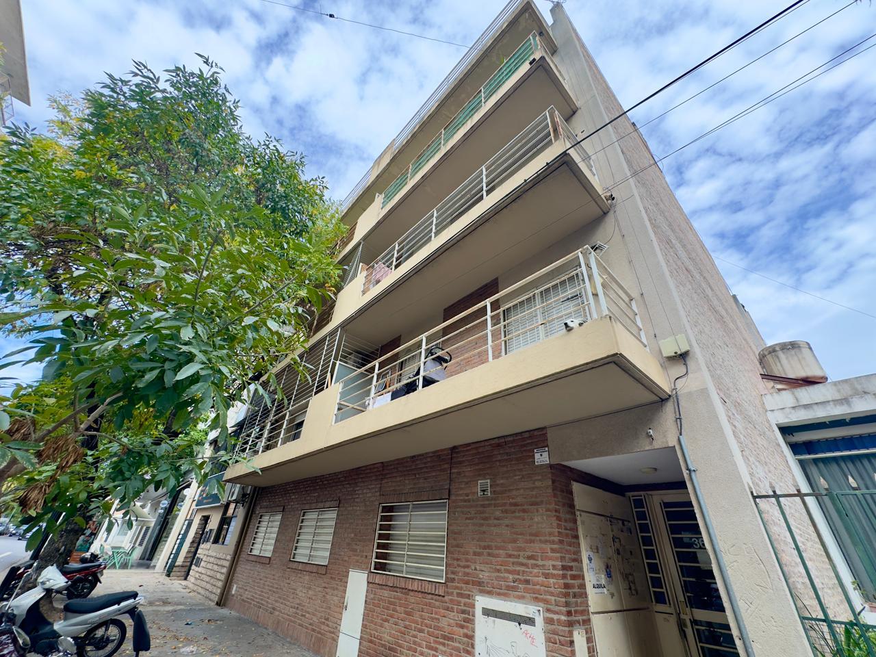 Departamento en venta de 1 dormitorio por escaleras Rosario Echesortu