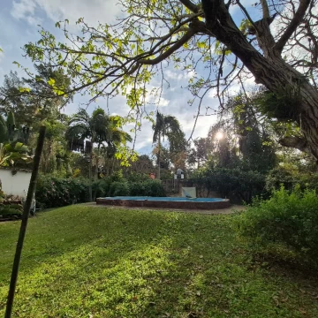 Casa a refaccionar en Villa California