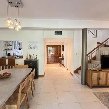 Casa en venta - Hábitat Residencias, pilar.