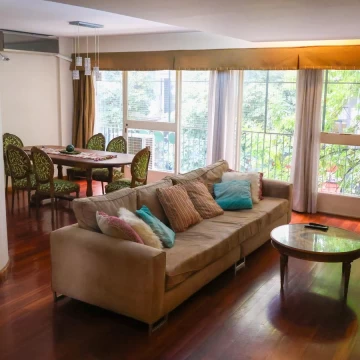Venta departamento 4 ambientes Piso con Palier privado en Caballito