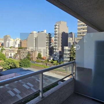 Venta Departamento Monoambiente con Balcón en Flores