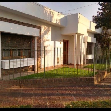 Casa en Ezpeleta Este