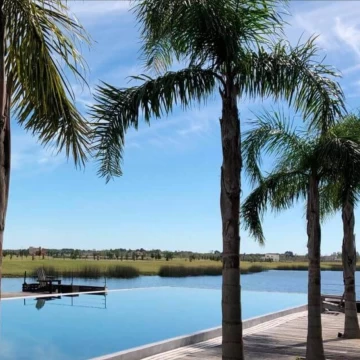 Lote a la laguna, salida al rio, El Naudir