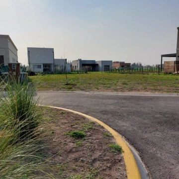 Terreno en venta Barrio Santa Elisa Pilar Del Este