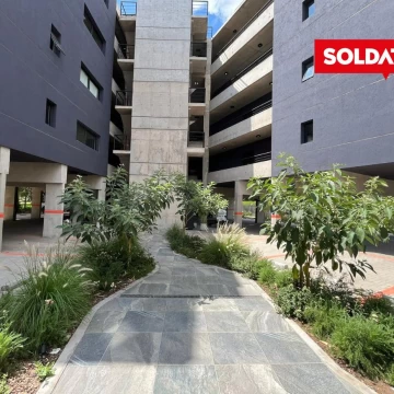 Departamento en venta - Zug Verdi - con balcón y parrilla