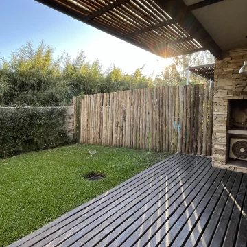 Departamento en  venta en Green Land Pilar - 3 ambientes - Planta Baja  jardín