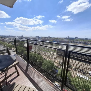 Departamento en Venta - Retiro 3 amb con Dependencia. Piso 18