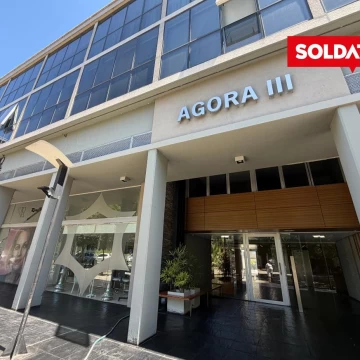 Oficina o Departamento en venta de 3 ambientes en Agora III con dos cocheras subterráneas