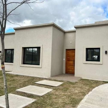 Casa en venta - Barrio privado San Pablo 