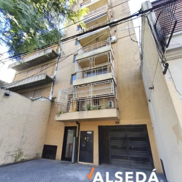 Departamento de 1 dormitorio en venta Echesortu