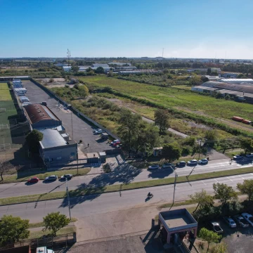 Terreno Industrial en Venta Sobre Ovidio Lagos, Rosario