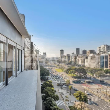 Departamento de 4 ambientes en venta en Retiro, piso alto con balcón, vista abierta, luminoso.