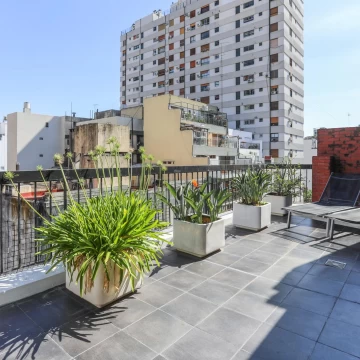 Venta 4 Ambientes con Gran Terraza, Parrilla y 2 Cocheras en Belgrano R