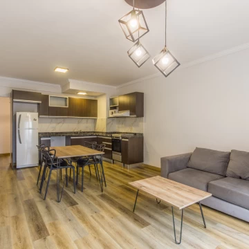 DEPARTAMENTO 2 AMBIENTES CON BALCÓN EN VENTA CABALLITO