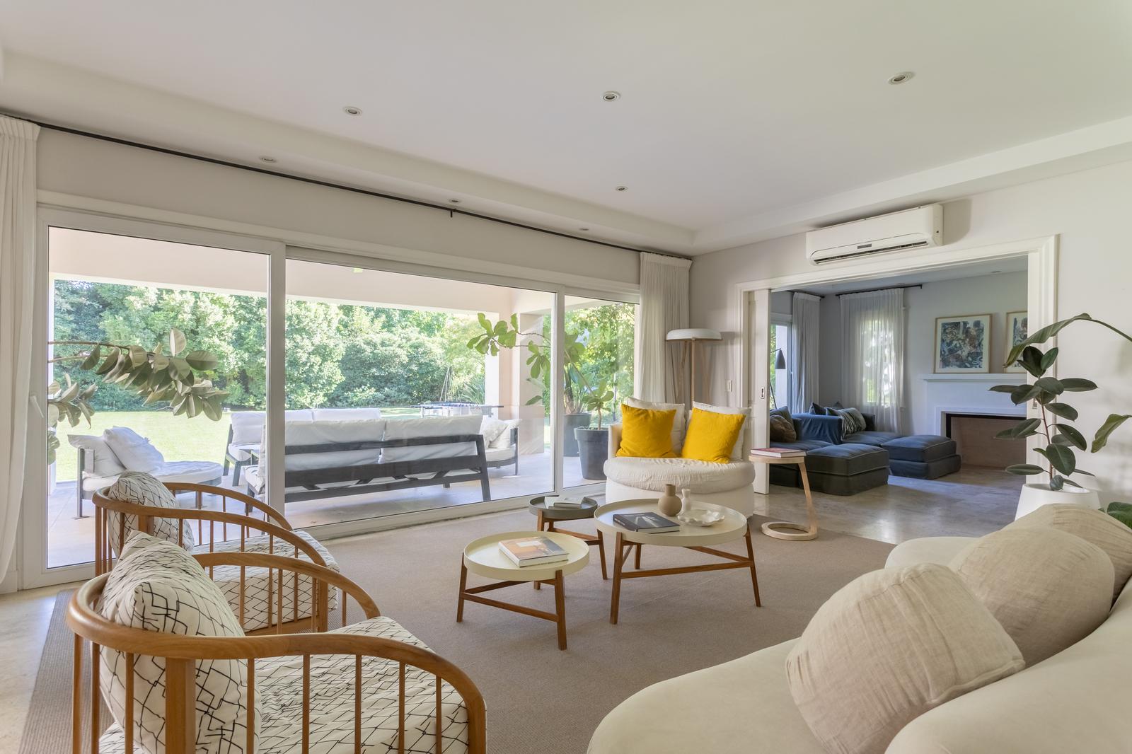 ALQUILER CASA 3 Dormitorios + Playroom y Escritorio - Tortugas Country Club - 2