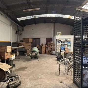 Depósito en Villa Maipu San Martin Industrial Dominante