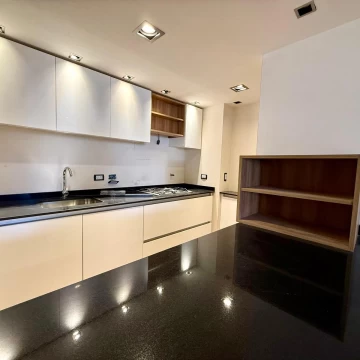 Venta Departamento 3 dormitorios Pileta Parrillero metros de BV. Oroño Rosario Nuevo a Estrenar