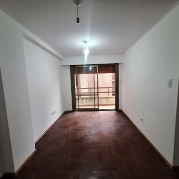 Departamento En Alquiler 1 Dormitorio con Balcón en Nueva córdoba 