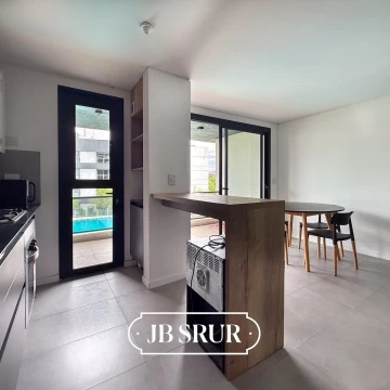 Departamento de dos dormitorios en venta en Manantiales